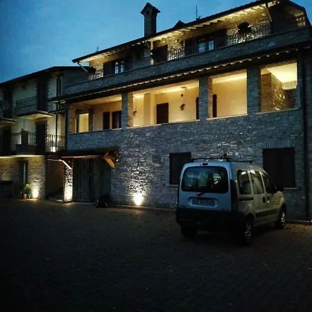 La Sorgente Del Subasio Apartamento